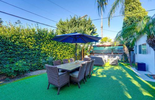 Shores Perfection - Spa, AC, Pet Friendly, Parking, Fire Pit & Massive Private Yard! - Foto 46