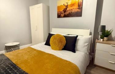 Stylish 2-Bed Garden Flat, 5 Mins to Brixton - Photo 7