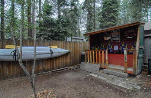 The Gingerbread Cottage - Photo 25