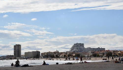 Maison 6 personnes climatisée dans résidence avec piscine à 900 M des plages - Foto 2