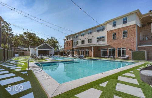 5th Quarter at Watercress- 0 9 Miles to UA- 2 BR 2 BA- Riverfront - Foto 7