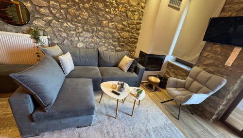 ΧΑΡΟΥΛΑ ΣΤΟΥΝΤΙΟ 2 - Foto 4