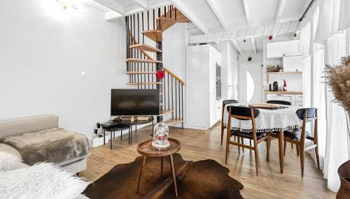 Refuge Montagnard - Terrasse et Local à Ski ou Vélo - Foto 3