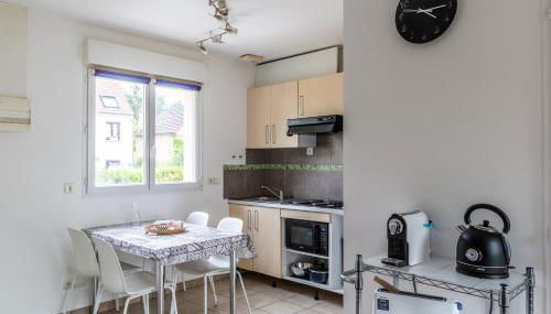 Le Duplex , Proche Gare RER, Parking, Arrivée autonome - Foto 4, stove, toaster