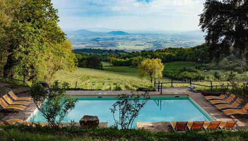 VALDONICA WINERY Fine Dine & Wine Hotel - Photo 1, Garden, sunbed, Garden view