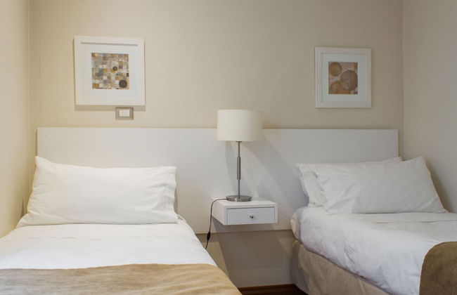 Lastarria Hotel & Aparts - Photo 13