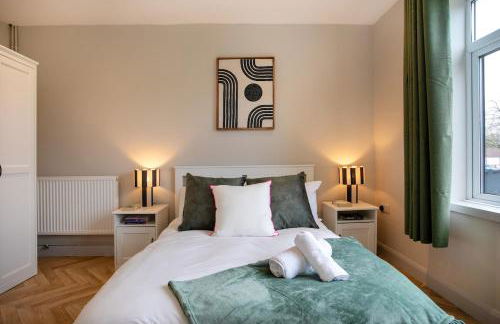 4 Bed Contractor Accommodation in Longbridge - Foto 23