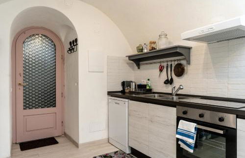 VACANZE VICINO ALLE PISTE - Vicino a Parcheggio e Centro Benessere - Parco Naturale Adamello Brenta - WI-FI & Netflix - Foto 9