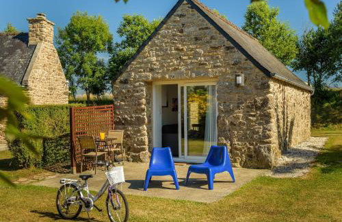 Peaceful Holiday Home in Plouguin with Indoor Pool - Foto 6