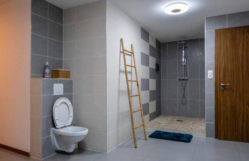 Appartement Standing piscine intérieur privatisée . - Foto 8