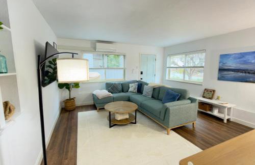 Cozy One-Bedroom Coastal Retreat - Walk to Beach - Foto 6