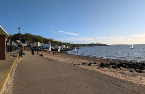 The Deck House - Seafront Upside-Down House with Solent Views, Gurnard - Foto 29