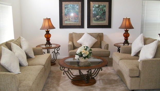 Tuscan Hills Executive Gamesroom and Spa - Photo 3