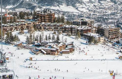 Charmant T2 rénové- Praloup 1600-parking privé, proche station - Foto 45