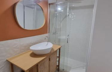 Sur la plage avec vue plongeante sur la mer - Foto 18