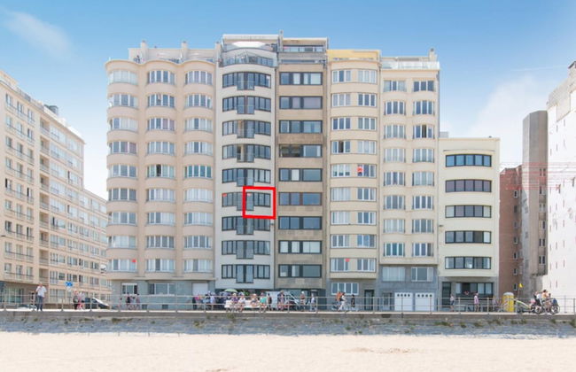 Apartment With Harbour Chanel View - Photo 15