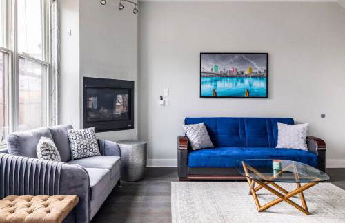 Family-Friendly 4BR Retreat Sleeps 12, Private Yard, Garage, Close to Stadiums, Casino & Downtown - Foto 6