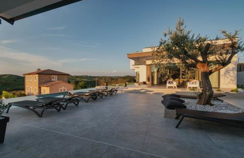 Luxury Villa Kim Momjan - Happy Rentals - Foto 35