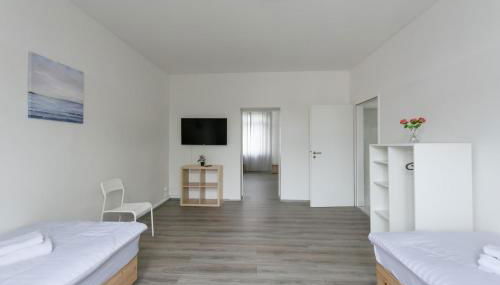 T&K Apartments - 1-3 Zimmer Apartments - Essen - Foto 5, towels, wardrobe