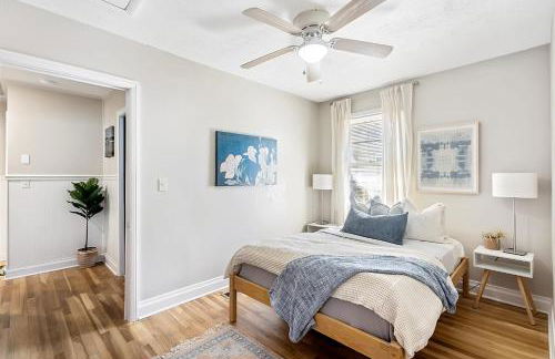 Firefly Hideaway near Riverwalk - Foto 6