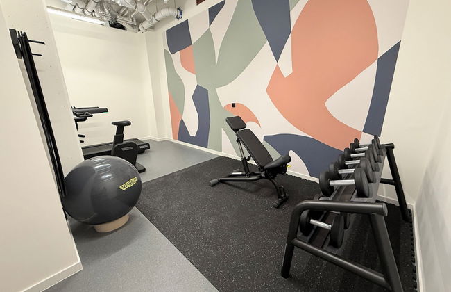 Candlewood Suites Berlin Charlottenburg by IHG - Photo 28