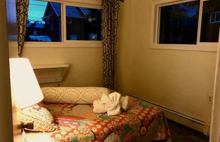 Nugget Place-Includes three separate two bedroom units near Mendenhall Glacier-DISCOUNTS ON TOURS! - Foto 14