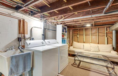 Lake Geneva Family Gem with Fenced Dog Run! - Foto 31