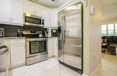 Charming 2 BR home minutes from Siesta Key beaches - Destination Paradise - Foto 12