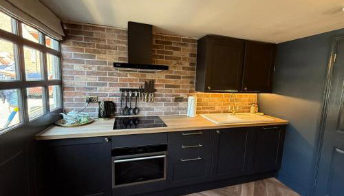 Charming Cottage in heart of town - Foto 3
