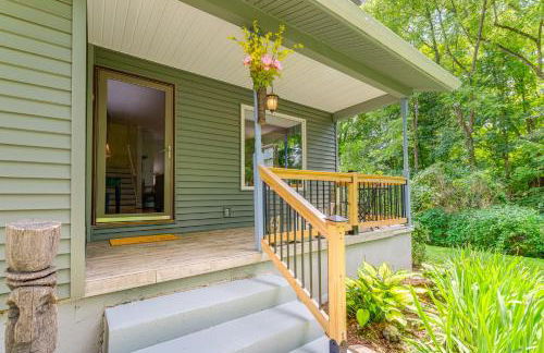 Blacksburg Hideaway with Hot Tub about 5 Mi to Campus! - Foto 30