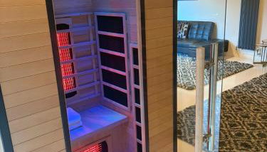 Hunters Hideaway Lodge - Private Hot Tub - Infrared Sauna - Dog Friendly - Foto 3