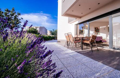 Boutique Villa Nirvana - Photo 53