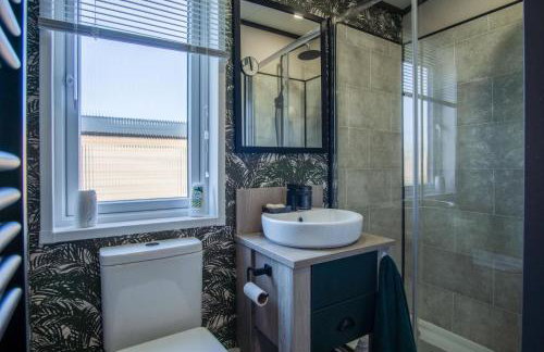 Bumblebee - 2 Bedroom Lodge - Manorbier - Foto 12