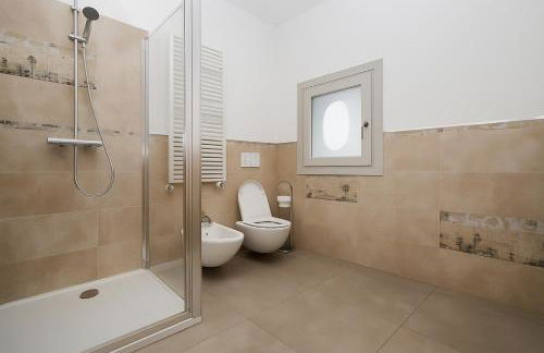 LAKEFRONT HOME RESIDENZA IL GALLO IN RIVA AL LAGo - Foto 15