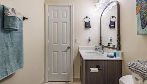 Diana's Waterfront Villa - Foto 5