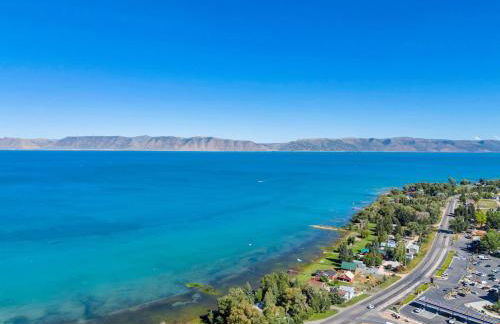 Dream Bear Lake Getaway w/ Hot Tub & Yard - Photo 50