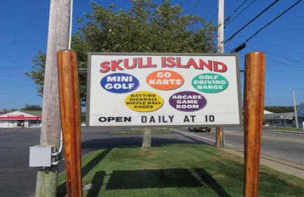 Quintessential Cape Cottage Near the Beach - Photo 37