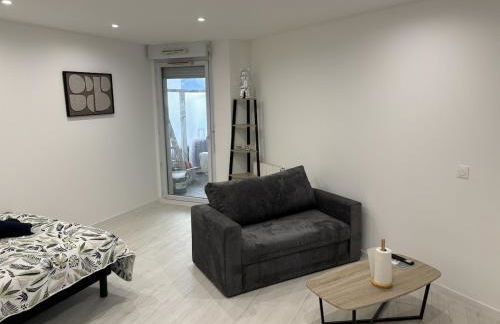 Le Spotlight - Balcon - WiFi - Centre ville - Foto 12