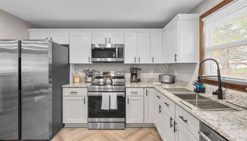 29 - Modern 5 Bedroom 2 Bath - Foto 5