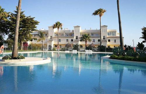 Spectacular 3 bedrooms Sea Views apartment - Photo 3