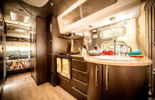 Pristine Airstream Nestled on a Beautiful Ranch in Southern California - Foto 33