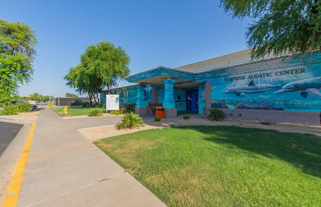 Spacious Oasis Spring Training Pool Tennis - Photo 34