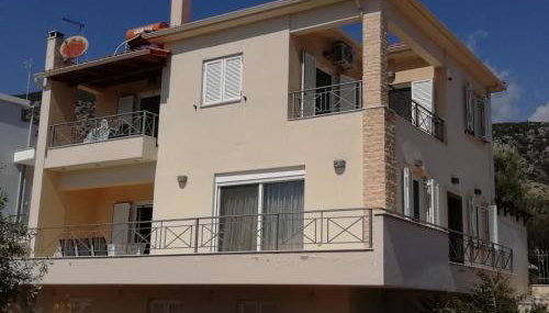 Rural 3-bedroom house Kalamata - Foto 3