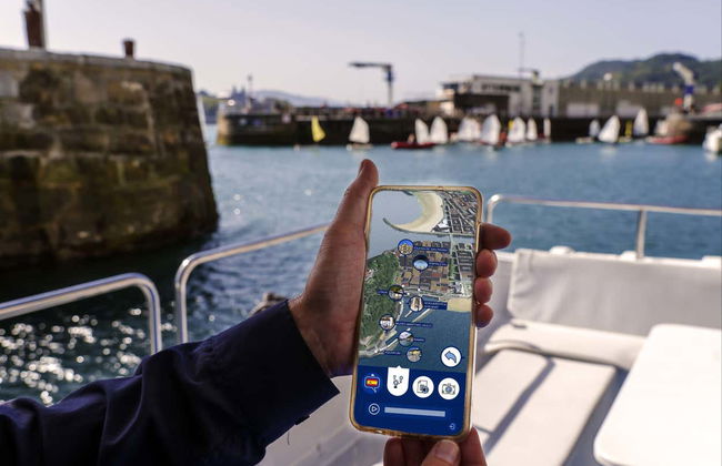 San Sebastian Coast Catamaran Trip - Foto 5