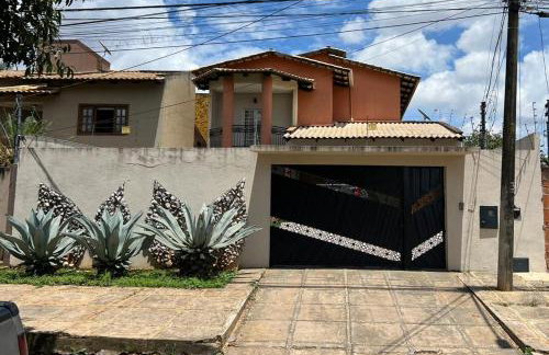 Casa espaçosa 10min do MotoGP Autódromo e BR-153 - Foto 3