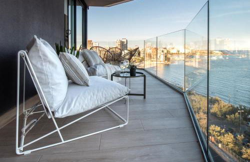 Modern sea front Sea Water - Photo 19