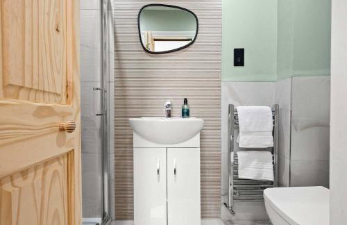 Sleeps 14 The Old Trafford Family Zen by Genesis Living - Foto 64