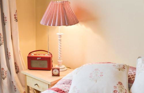 Smart 2 bedroom flat near Pimlico Tube - Photo 36