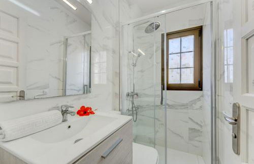 Wonderful apartment with a Sea view, WiFi, Pool - Foto 5