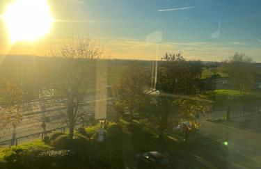 London Luxury Heathrow AIRPORTApartments Terminal at 12345 PARKING ON SITE - Foto 20